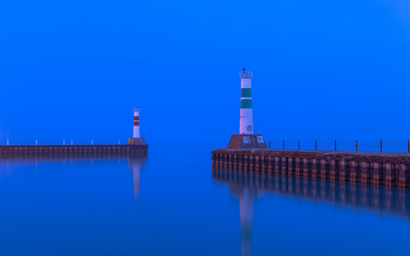 Обои вечер, море, маяк, бухта, the evening, sea, lighthouse, bay разрешение 2048x1407 Загрузить