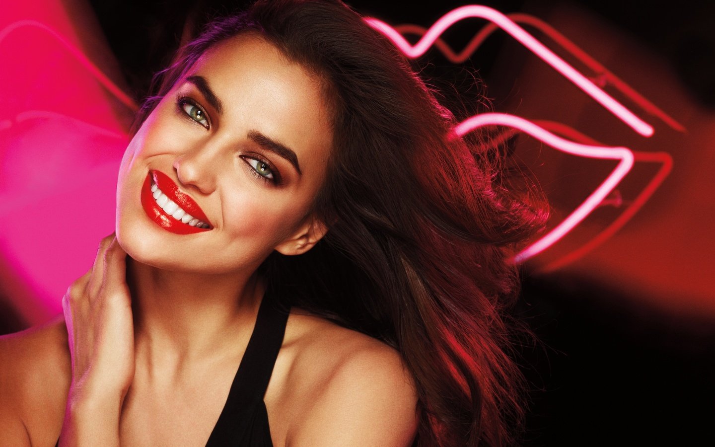 Обои девушка, улыбка, портрет, модель, ирина шейк, girl, smile, portrait, model, irina shayk разрешение 4400x2750 Загрузить