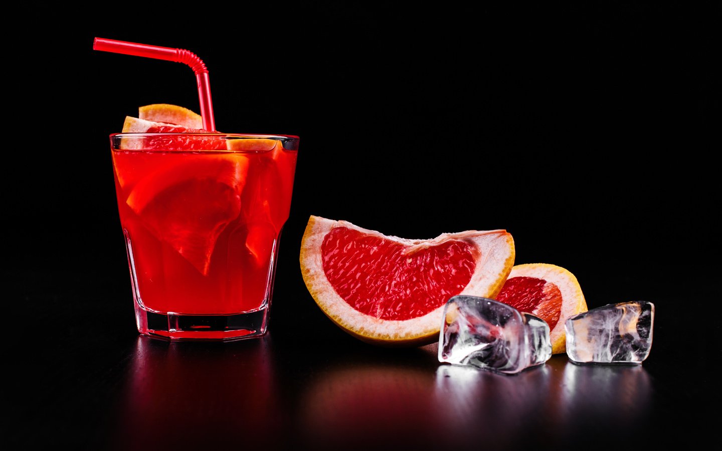 Обои напиток, коктейль, цитрус, грейпфрут, кубики льда, drink, cocktail, citrus, grapefruit, ice cubes разрешение 5291x3527 Загрузить