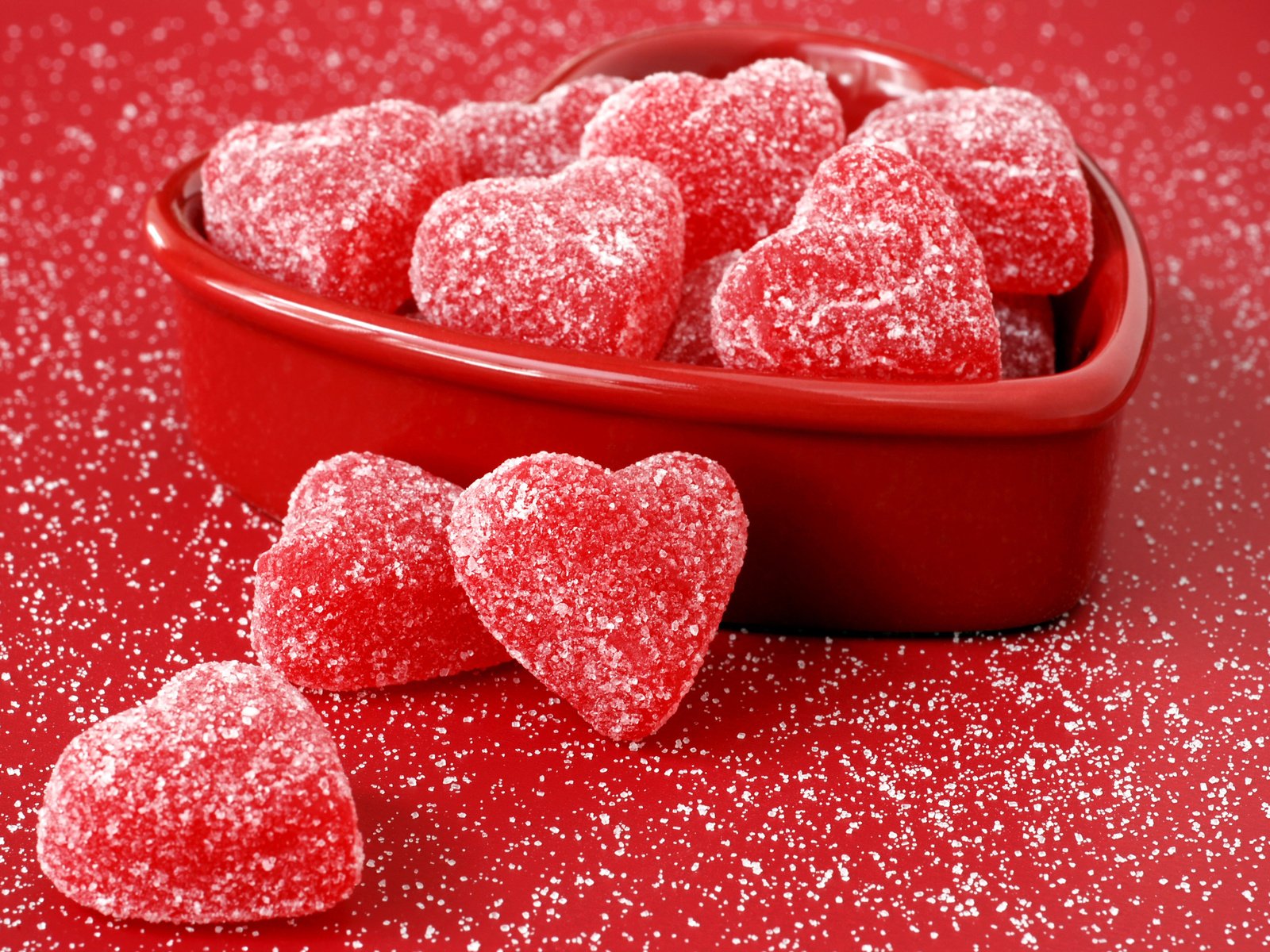 Обои красные, сердечки, сахар, red, hearts, sugar разрешение 3200x2142 Загрузить