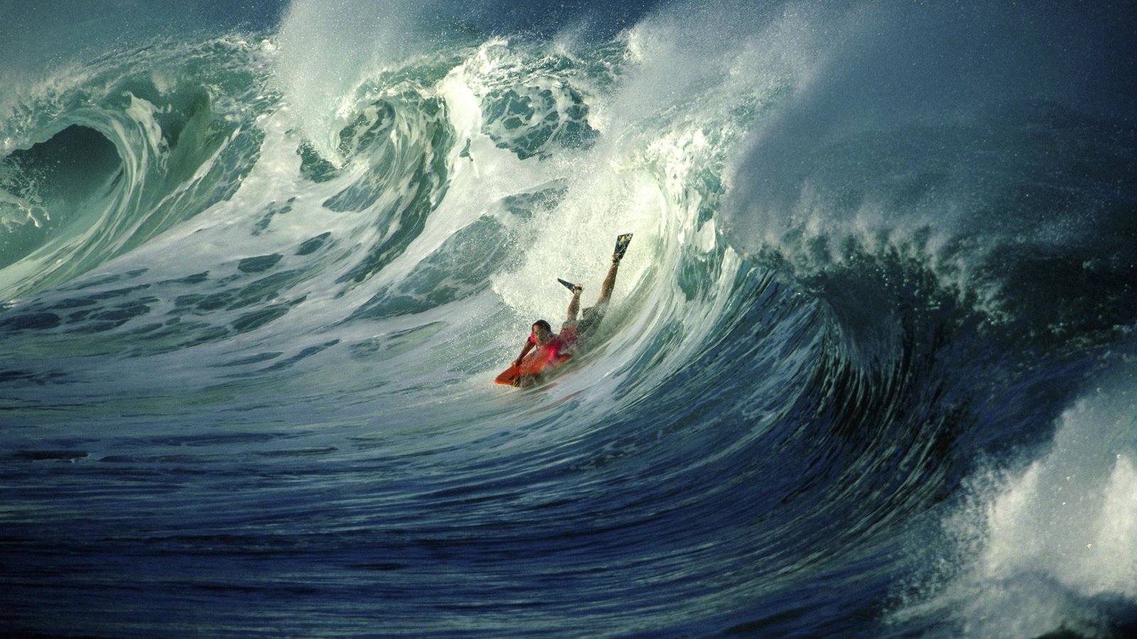Обои волна, движение, сёрфер, wave, movement, surfer разрешение 2000x1333 Загрузить
