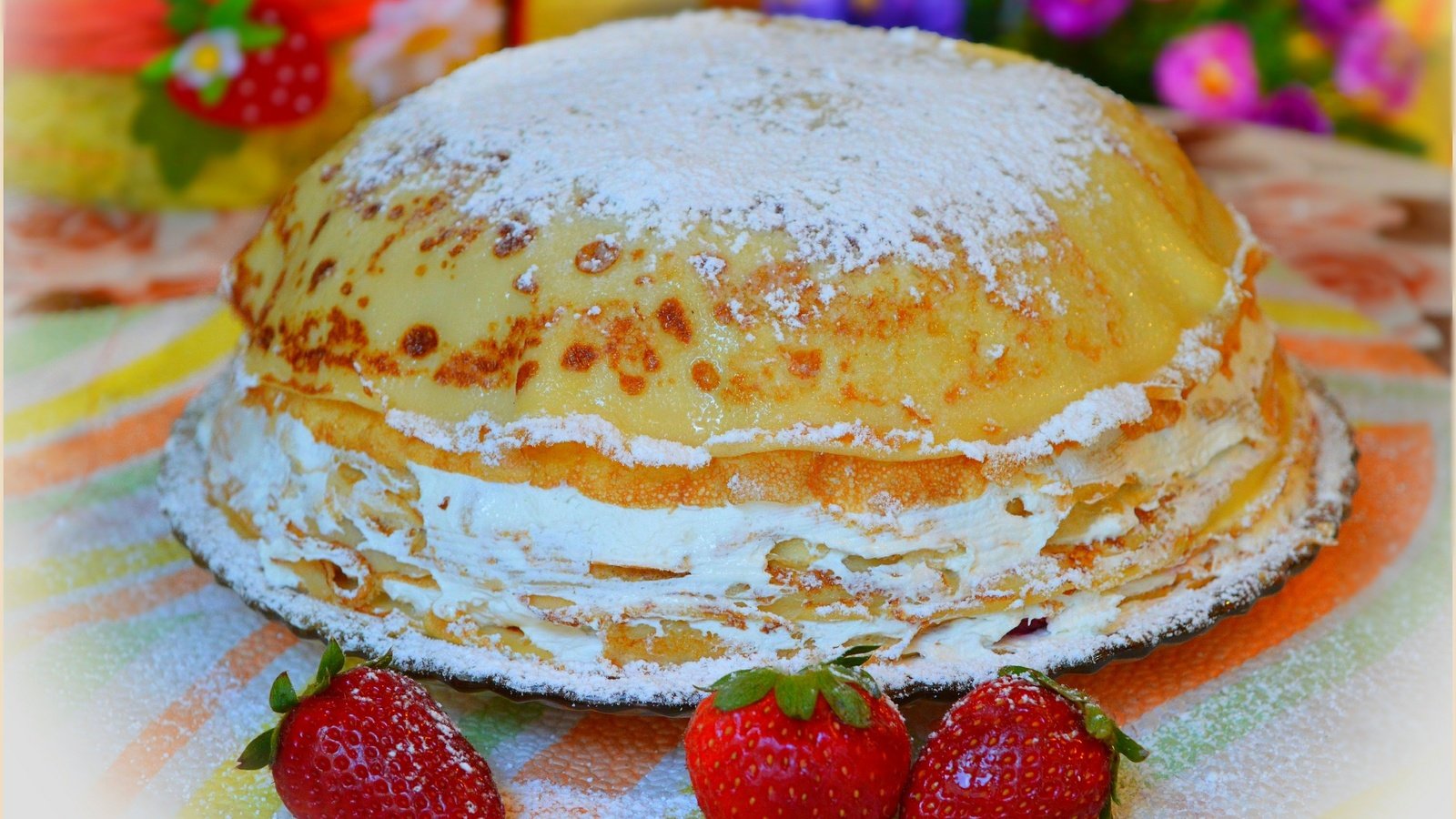 Обои клубника, ягоды, блинчики, блины, блинчии, блинный торт, strawberry, berries, pancakes, blinkie, pancake cake разрешение 3014x1891 Загрузить