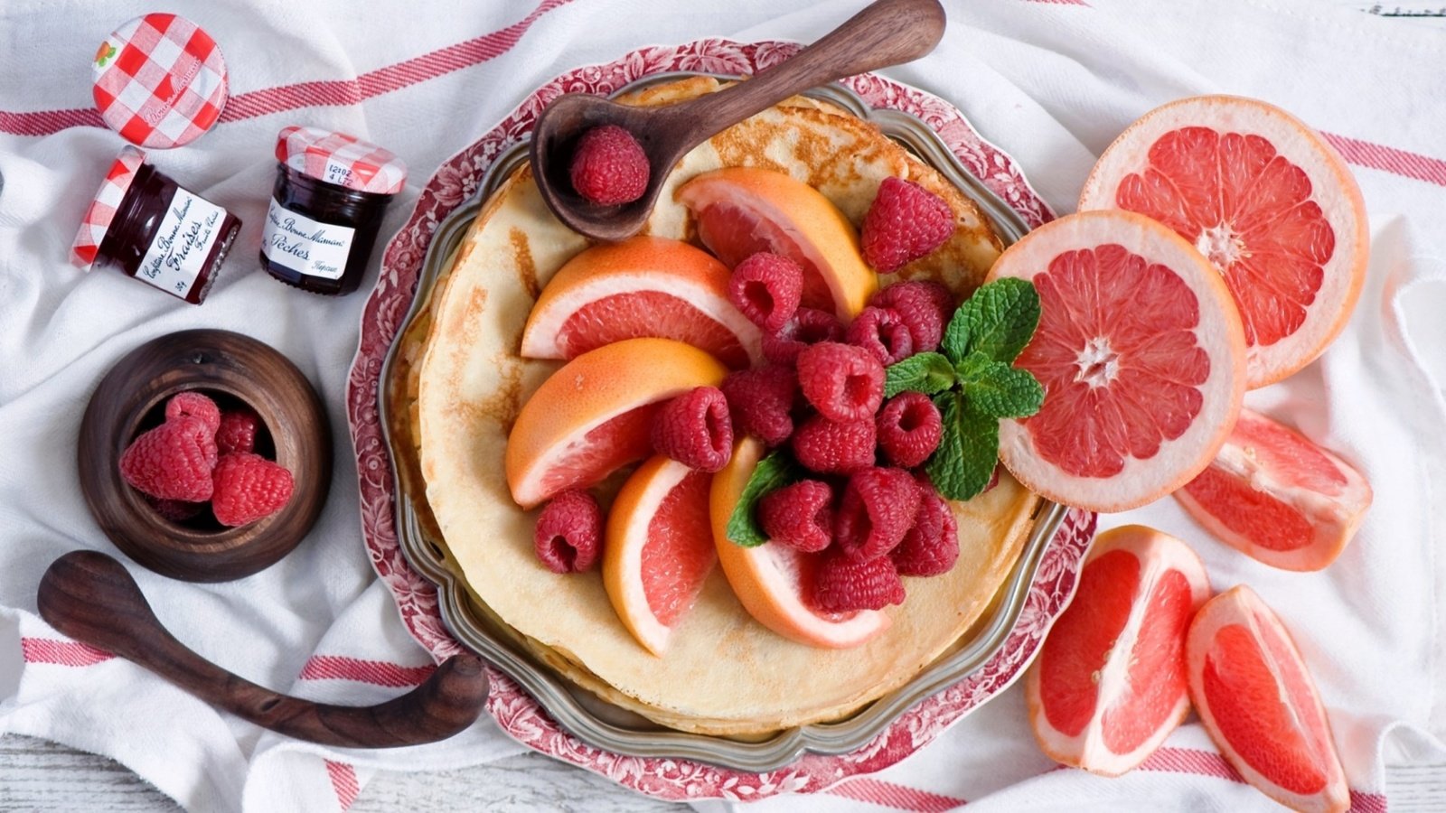 Обои малина, джем, завтрак, блинчики, блины, грейпфрут, raspberry, jam, breakfast, pancakes, grapefruit разрешение 1920x1080 Загрузить
