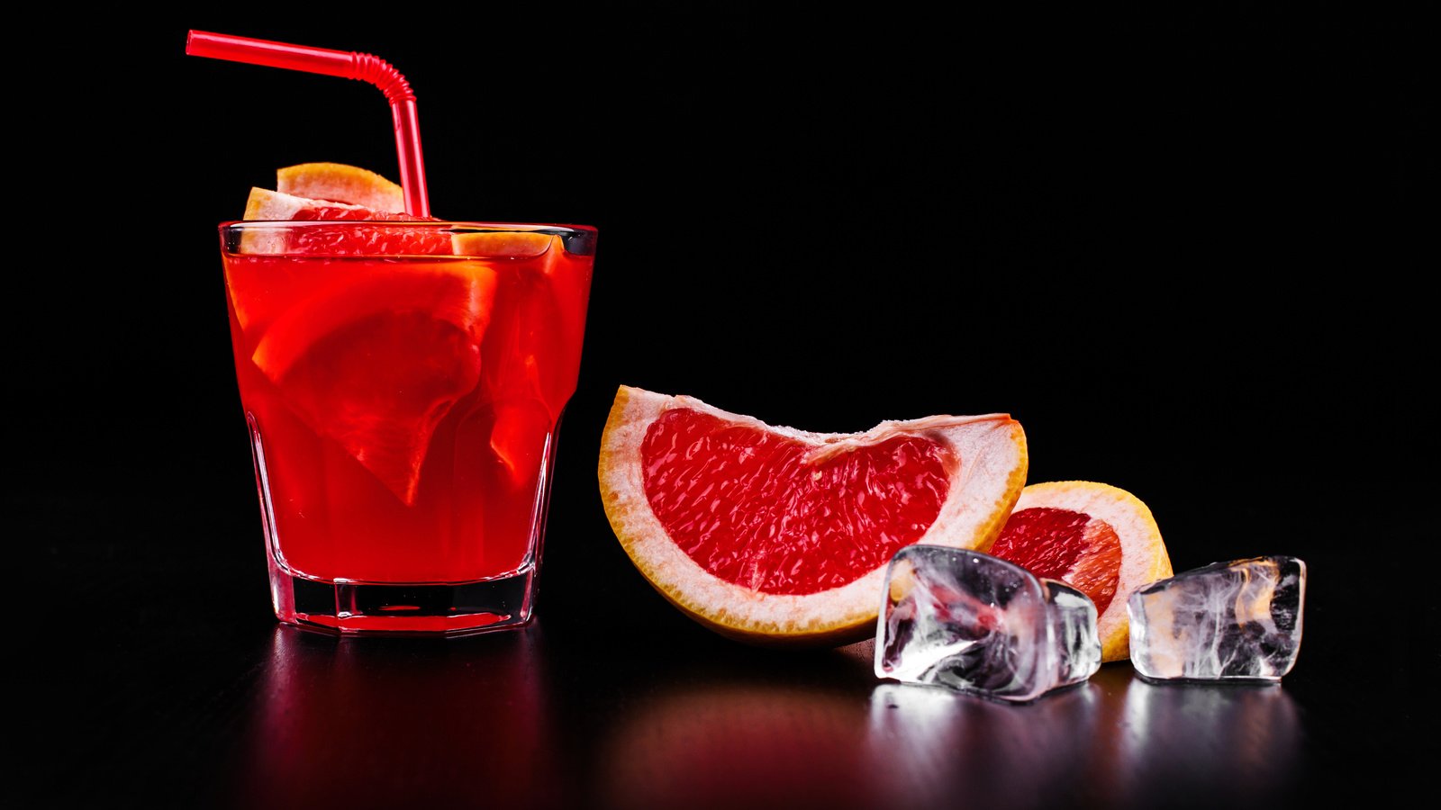 Обои напиток, коктейль, цитрус, грейпфрут, кубики льда, drink, cocktail, citrus, grapefruit, ice cubes разрешение 5291x3527 Загрузить