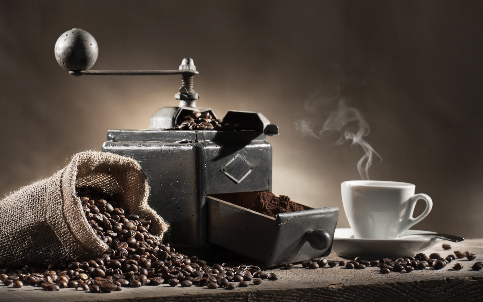 Обои напиток, кофе, чашка, кофейные зерна, кофемолка, кофе в зернах, grind coffee beans, drink, coffee, cup, coffee beans, coffee grinder, coffee bean разрешение 4256x2832 Загрузить