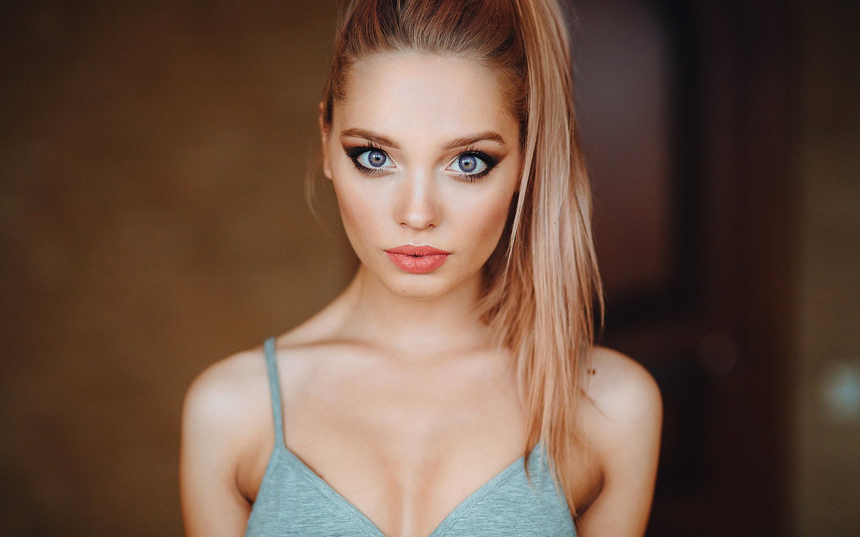 Обои девушка, блондинка, портрет, лицо, красивая, катя, katya, girl, blonde, portrait, face, beautiful, kate разрешение 1920x1182 Загрузить