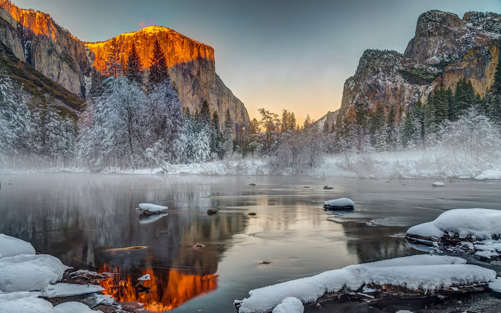 Обои река, горы, природа, лес, зима, отражение, пейзаж, river, mountains, nature, forest, winter, reflection, landscape разрешение 1920x1200 Загрузить