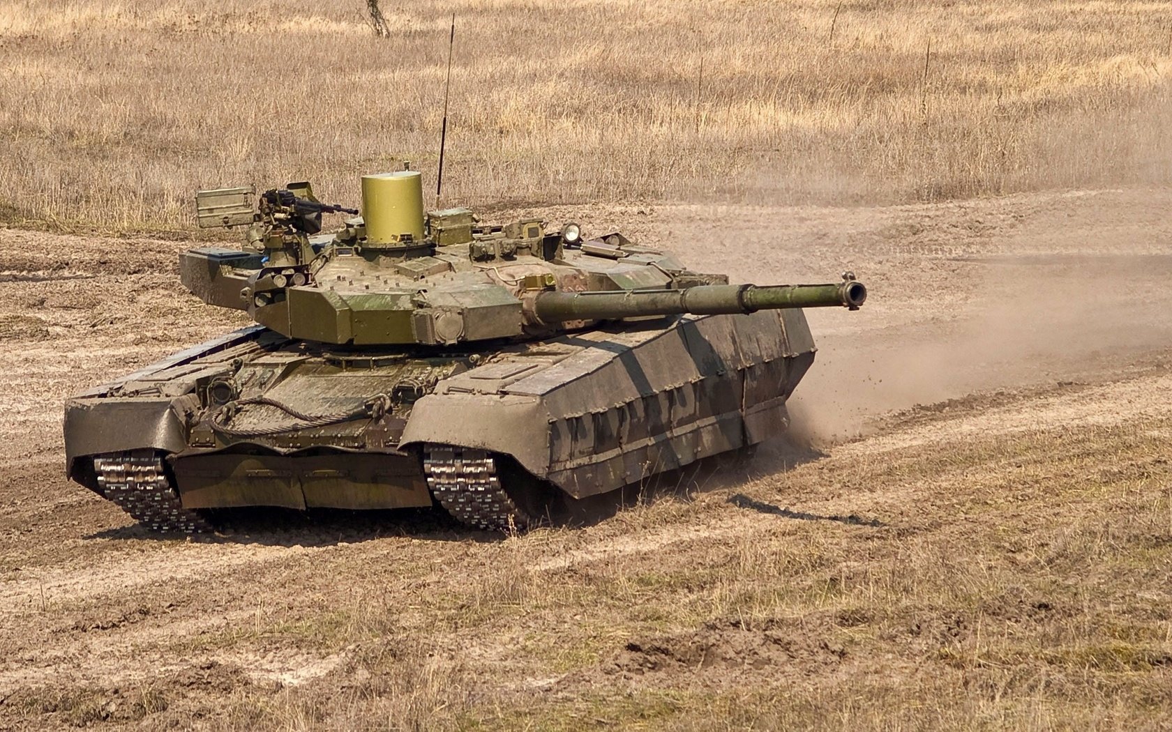 Обои украина, основной, боевой танк, т-84м оплот, ukraine, main, battle tank, t-84m oplot разрешение 2572x1584 Загрузить