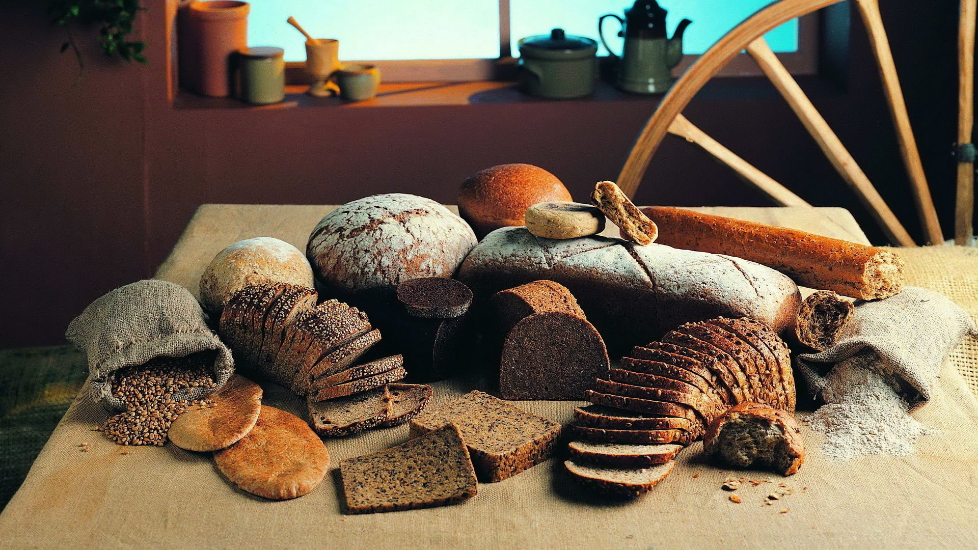 Обои хлеб, выпечка, зерно, мука, разные сорта, ржаной хлеб, bread, cakes, grain, flour, different varieties, rye bread разрешение 1920x1200 Загрузить