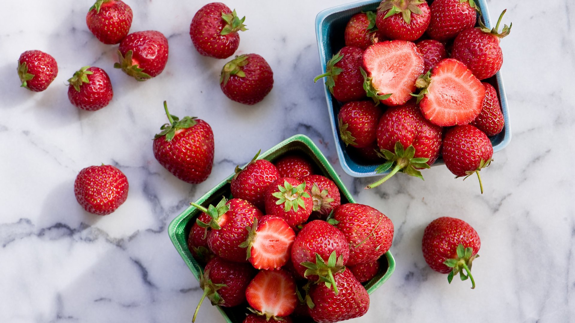Обои красная, клубника, ягоды, свежая, коробочки, red, strawberry, berries, fresh, boxes разрешение 4256x2832 Загрузить