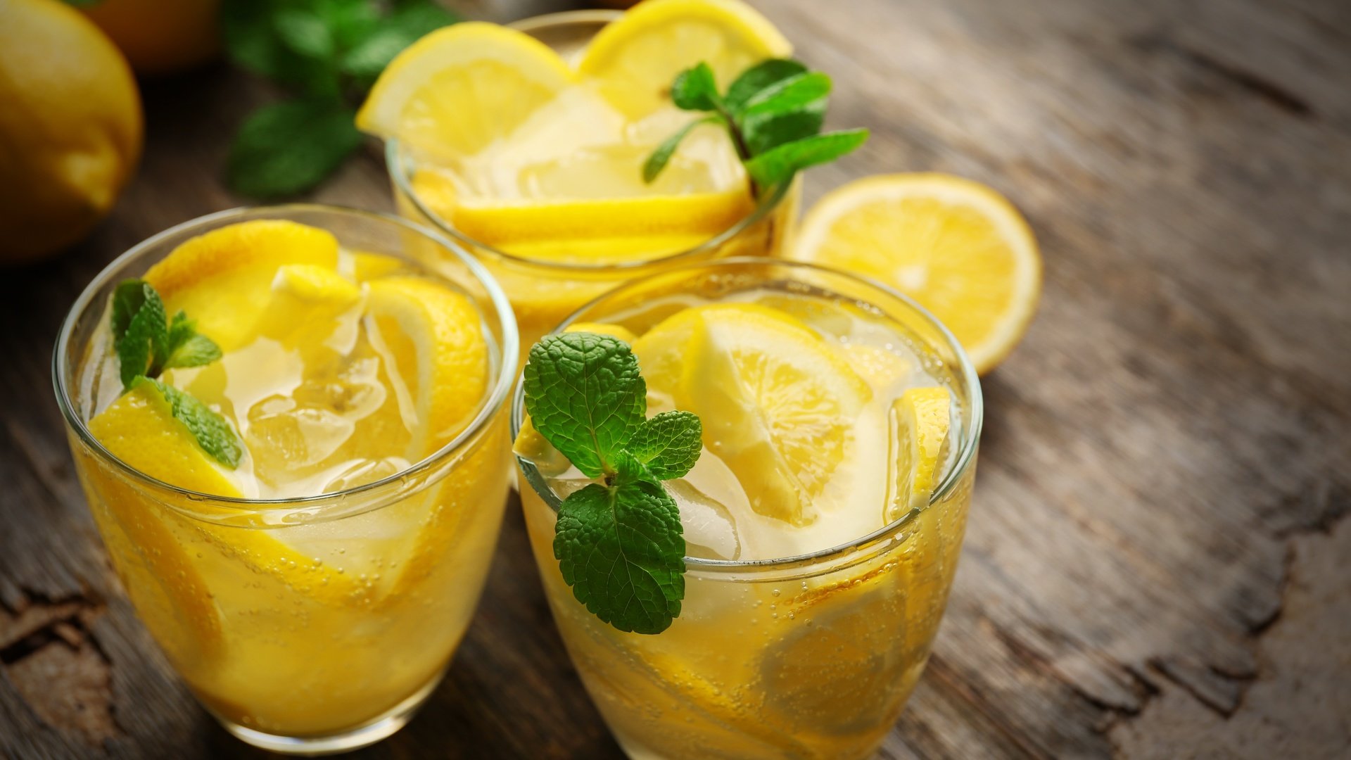 Обои мята, напиток, фрукты, лимон, цитрус, стаканы, лимонад, mint, drink, fruit, lemon, citrus, glasses, lemonade разрешение 5760x3840 Загрузить