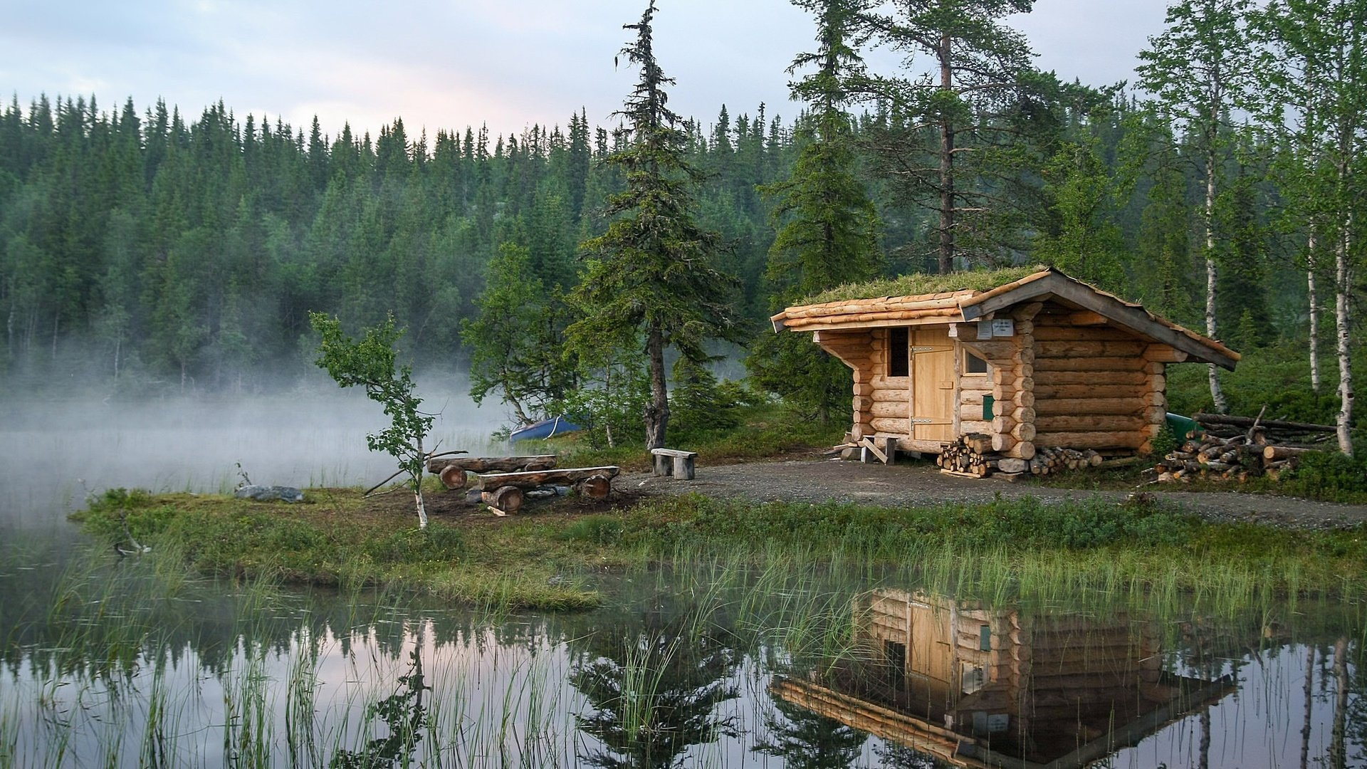 Обои озеро, лес, отражение, норвегия, избушка, lake, forest, reflection, norway, hut разрешение 1920x1200 Загрузить