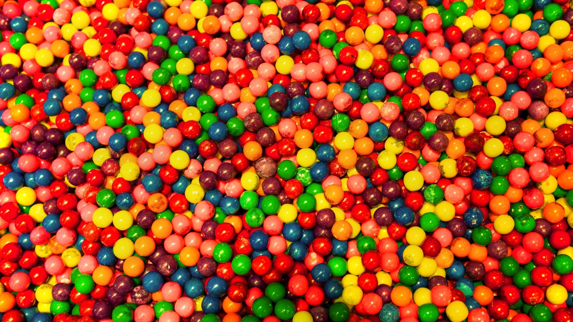 Обои разноцветные, конфеты, сладкое, драже, скитлс, colorful, candy, sweet, pills разрешение 5212x3468 Загрузить