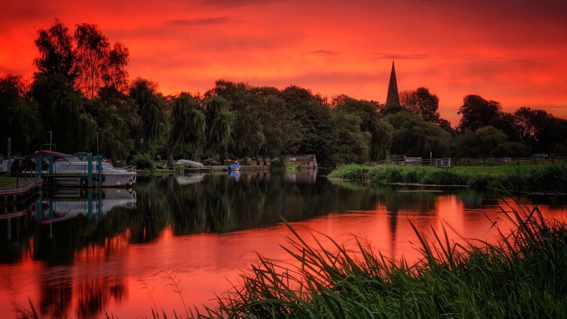 Обои деревья, река, англия, зарево, ноттингемшир, trees, river, england, glow, nottinghamshire разрешение 2048x1341 Загрузить