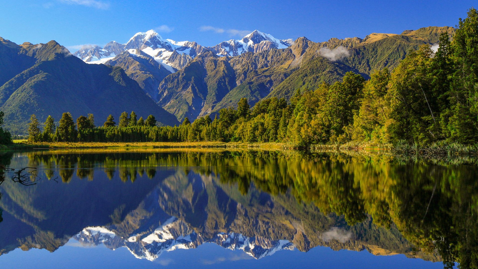 Обои озеро, горы, природа, лес, отражение, пейзаж, eddy wegrzyn, lake, mountains, nature, forest, reflection, landscape разрешение 1920x1200 Загрузить