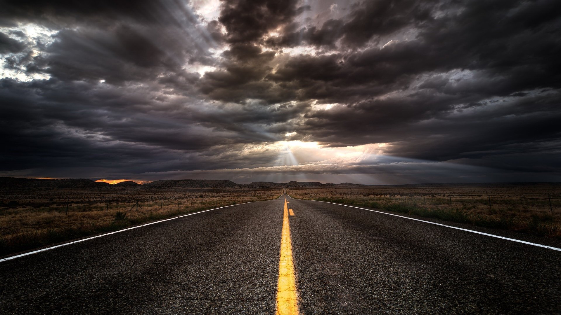 Обои дорога, закат, тучи, road, sunset, clouds разрешение 2047x1300 Загрузить