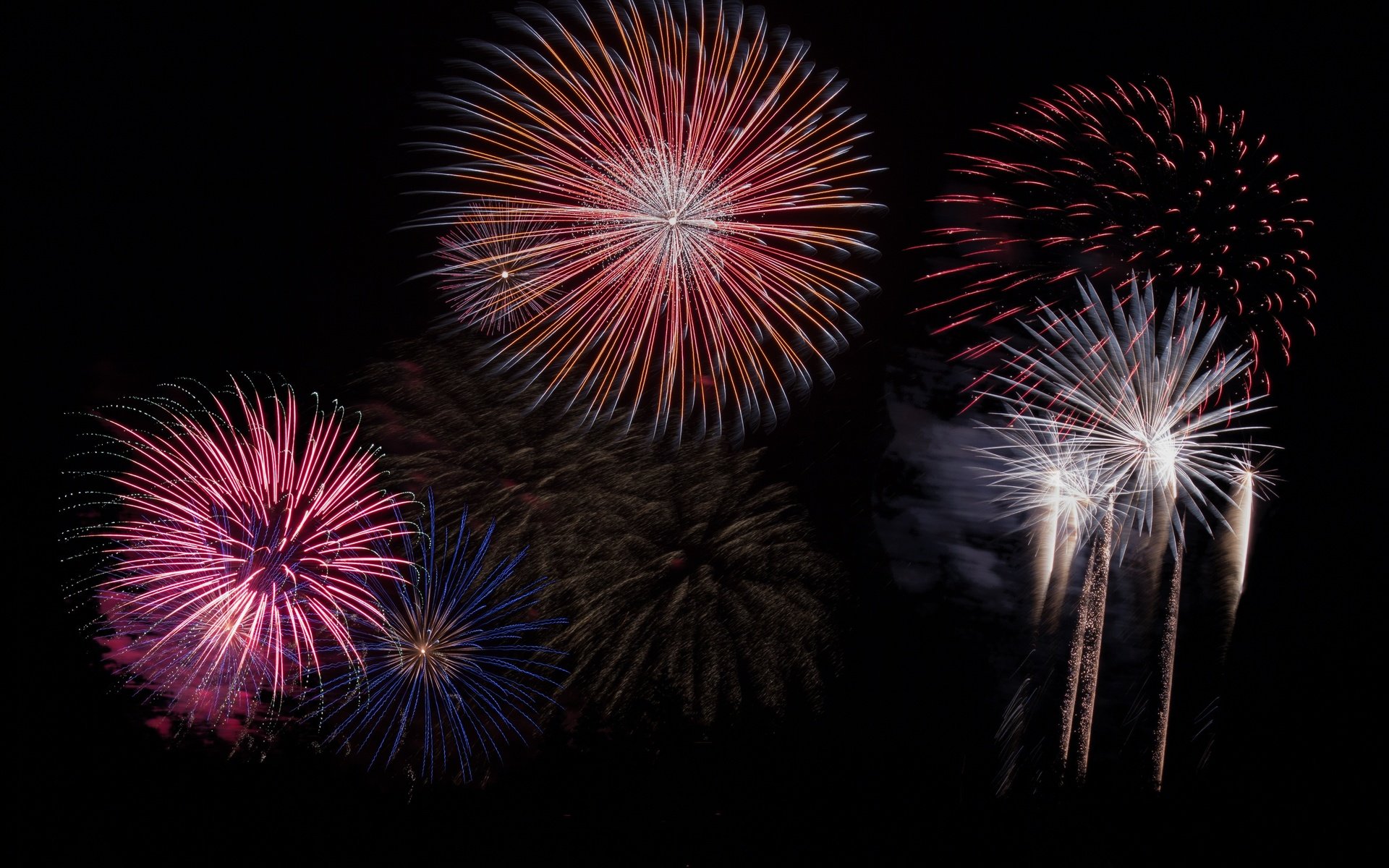 Обои огни, салют, праздник, фейерверк, lights, salute, holiday, fireworks разрешение 5184x3456 Загрузить