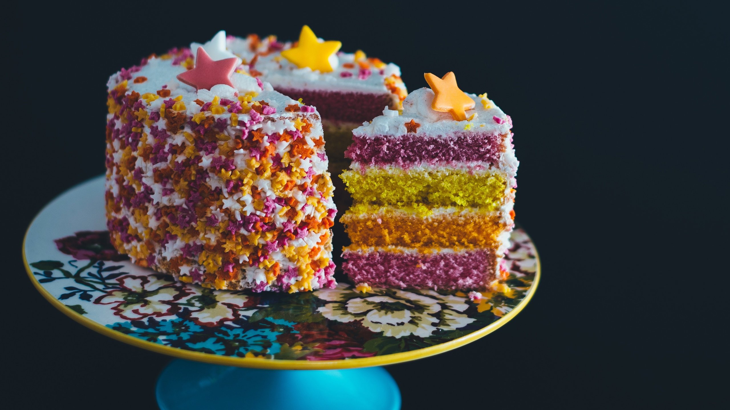 Обои фон, разноцветные, сладкое, торт, десерт, бисквит, слои, декор, background, colorful, sweet, cake, dessert, biscuit, layers, decor разрешение 4000x3000 Загрузить