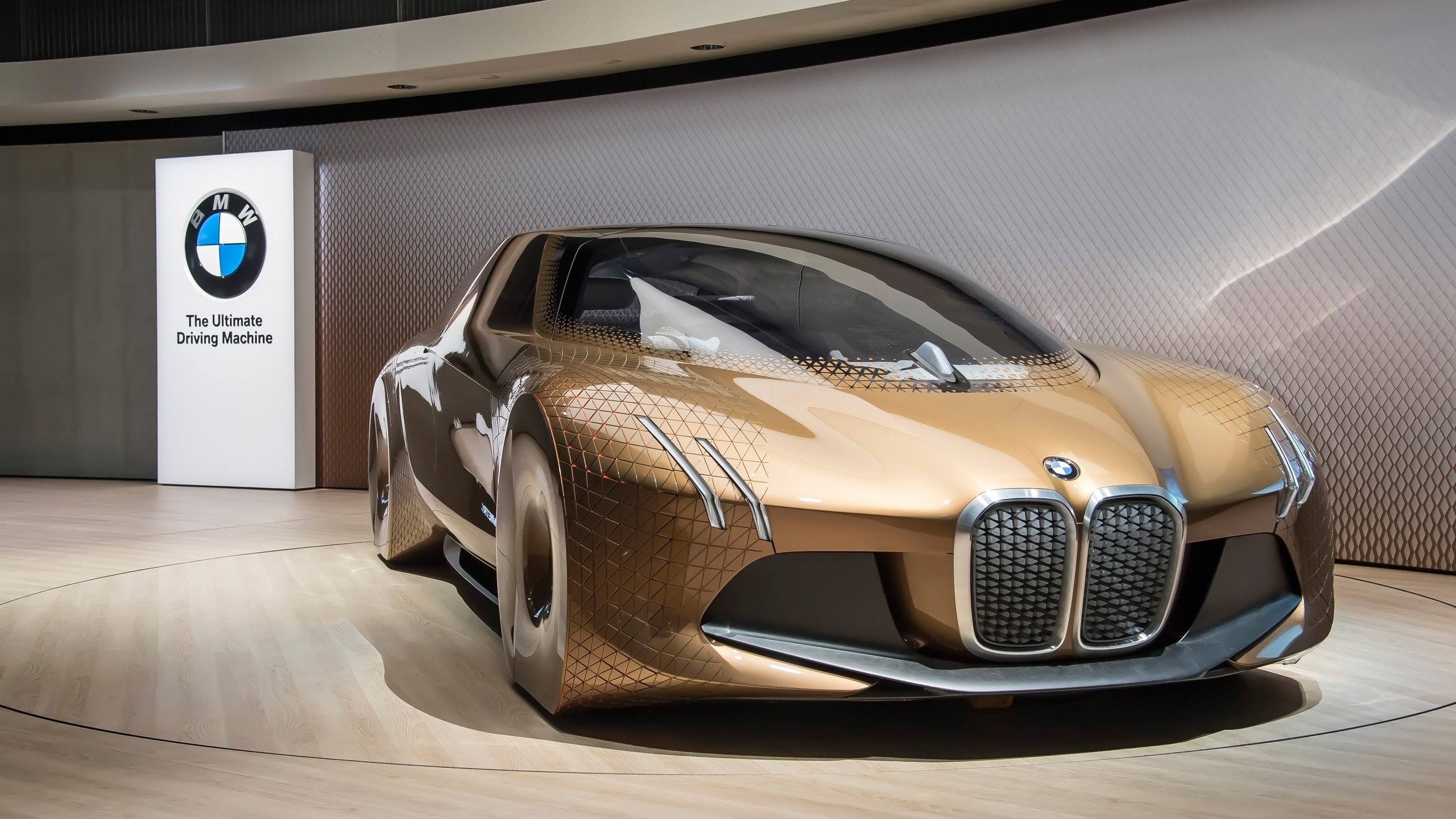 BMW Vision next 100 Concept