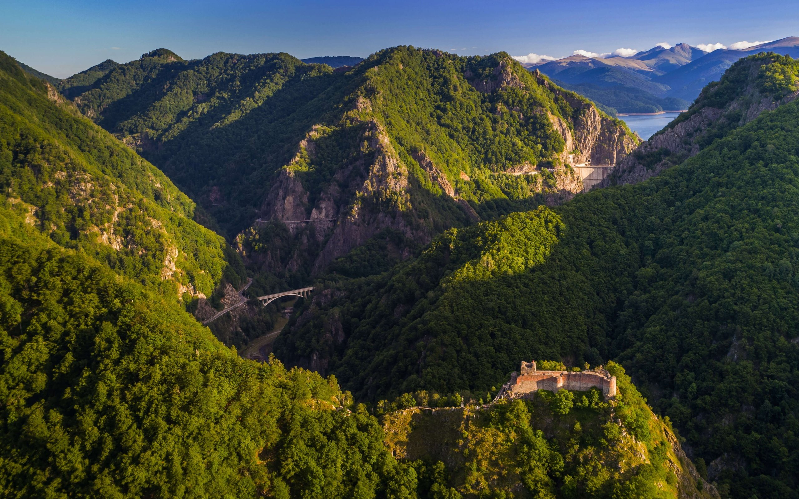 Обои горы, румыния, mountains, romania разрешение 4592x2583 Загрузить