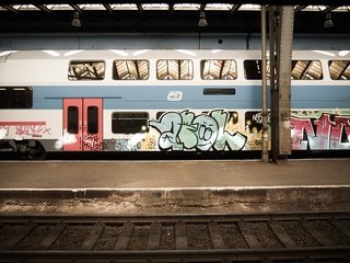 Обои железная дорога, граффити, электричка, вагон, railroad, graffiti, train, the car разрешение 2560x1600 Загрузить