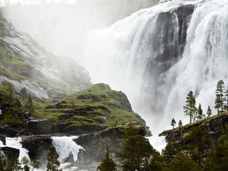 Обои деревья, горы, скалы, водопад, водопад.горы, great smoky mountains, грейт-смоки-маунтинс, trees, mountains, rocks, waterfall, waterfall.mountains, the great smoky mountains разрешение 1920x1080 Загрузить