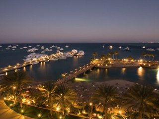 Обои пальмы, курорт, отель, египет, palm trees, resort, the hotel, egypt разрешение 1920x1200 Загрузить