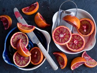 Обои фрукты, апельсины, красные, плоды, натюрморт, цитрусы, anna verdina, bloody oranges, fruit, oranges, red, still life, citrus разрешение 2000x1426 Загрузить