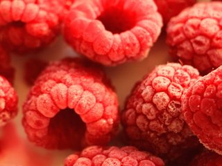 Обои макро, малина, ягоды, macro, raspberry, berries разрешение 4378x2919 Загрузить