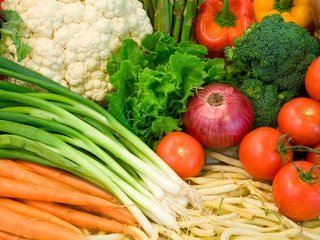 Обои еда, лук, овощи, помидоры, морковь, перец, капуста, брокколи, food, bow, vegetables, tomatoes, carrots, pepper, cabbage, broccoli разрешение 8736x5824 Загрузить