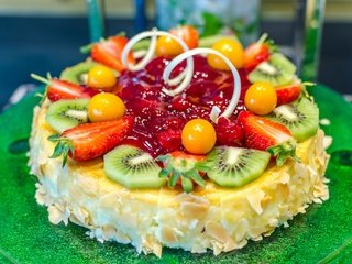 Обои фрукты, клубника, ягоды, киви, украшение, торт, десерт, желе, fruit, strawberry, berries, kiwi, decoration, cake, dessert, jelly разрешение 2048x1356 Загрузить