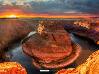Обои река, crafts of colorado, скалы, природа, закат, каньон, аризона, колорадо, horseshoe bend, хорсшу-бенд, river, rocks, nature, sunset, canyon, az, colorado разрешение 2048x1092 Загрузить