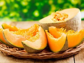 Обои фрукты, стол, ломтики, кусочки, дыня, fruit, table, slices, pieces, melon разрешение 1920x1200 Загрузить