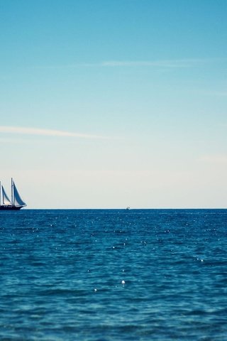 Обои небо, море, горизонт, лето, яхта, голубое, the sky, sea, horizon, summer, yacht, blue разрешение 1920x1200 Загрузить