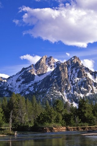 Обои небо, облака, вода, горы, лес, the sky, clouds, water, mountains, forest разрешение 1920x1080 Загрузить