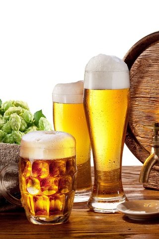 Обои кружка, бочонок, блюдце, краник, стаканы, разливное пиво, бутылка, пиво, пена, ячмень, хмель, mug, barrel, saucer, tap, glasses, bottle, beer, foam, barley, hops разрешение 2560x1600 Загрузить