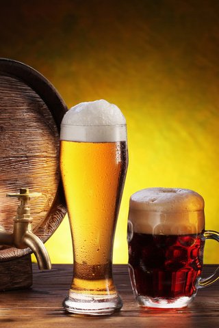 Обои бокал, колосья, кружка, стаканы, пиво, пена, бочонок, glass, ears, mug, glasses, beer, foam, barrel разрешение 2560x1440 Загрузить