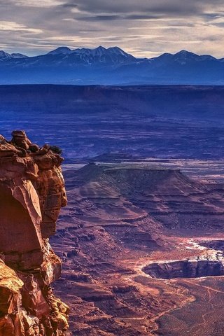 Обои near moab, штат юта, национальный парк каньонлендс, utah, canyonlands national park разрешение 1920x1200 Загрузить