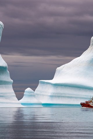 Обои море, корабль, айсберг, гренландия, sea, ship, iceberg, greenland разрешение 2048x1363 Загрузить