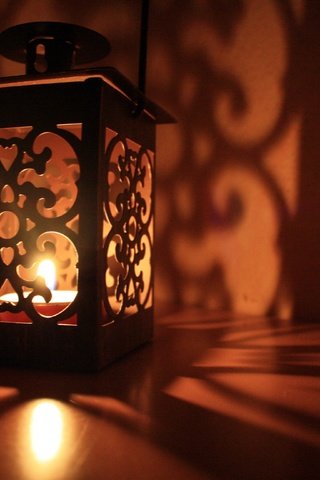 Обои свет, пламя, огонь, лампа, свеча, тени, light, flame, fire, lamp, candle, shadows разрешение 3888x2592 Загрузить