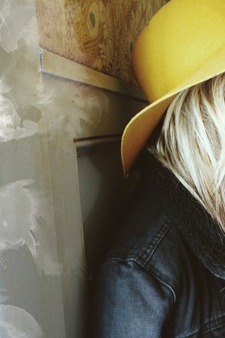 Обои блондинка, профиль, актриса, шляпа, эшли бенсон, blonde, profile, actress, hat, ashley benson разрешение 2048x1365 Загрузить