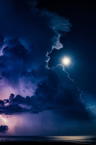 Обои тучи, молния, луна, гроза, clouds, lightning, the moon, the storm разрешение 2500x1667 Загрузить