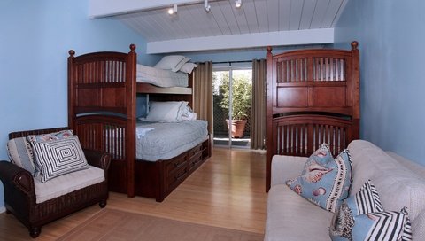 Обои интерьер, дизайн, подушки, кровать, спальня, interior, design, pillow, bed, bedroom разрешение 5616x3744 Загрузить