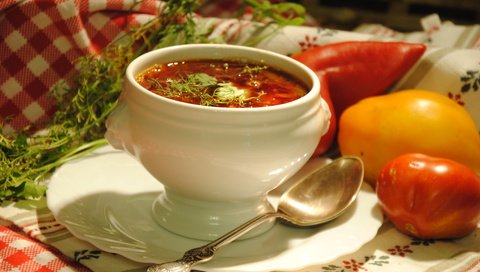 Обои овощи, салфетка, ложка, борщ, суп, vegetables, napkin, spoon, soup разрешение 3872x2592 Загрузить
