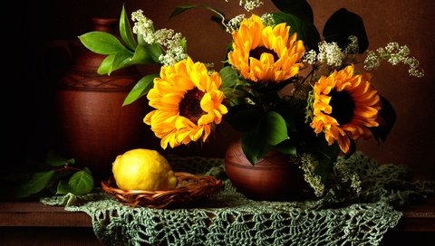 Обои цветы, фрукты, лимон, букет, подсолнухи, салфетка, натюрморт, flowers, fruit, lemon, bouquet, sunflowers, napkin, still life разрешение 2500x1942 Загрузить