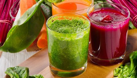 Обои зелень, овощи, стаканы, морковь, сок, смузи, свекла, greens, vegetables, glasses, carrots, juice, smoothies, beets разрешение 2560x2074 Загрузить