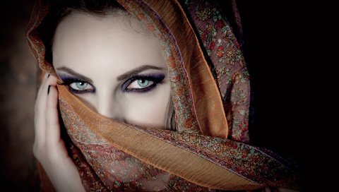 Обои глаза, девушка, портрет, взгляд, лицо, платок, karen chakhalyan, eyes, girl, portrait, look, face, shawl разрешение 1920x1200 Загрузить