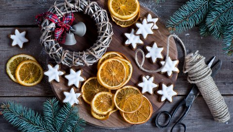 Обои новый год, веревка, рождество, венок, печенье, выпечка, лимоны, new year, rope, christmas, wreath, cookies, cakes, lemons разрешение 1920x1200 Загрузить