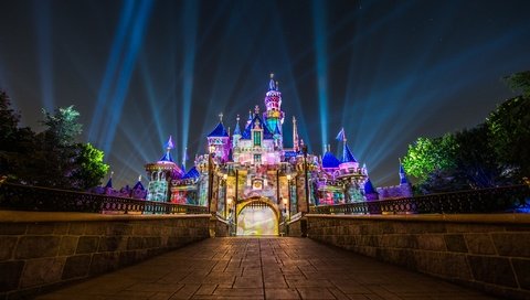 Обои ночь, sleeping beauty castle, лучи, замок, калифорния, диснейленд, замок спящей красавицы, анахайм, ка­ли­фор­нийс­кая, night, rays, castle, ca, disneyland, sleeping beauty's castle, anaheim, california разрешение 2048x1367 Загрузить