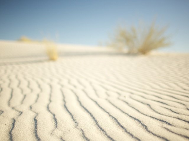 Обои небо, песок, пустыня, белый песок, the sky, sand, desert, white sand разрешение 2560x1600 Загрузить